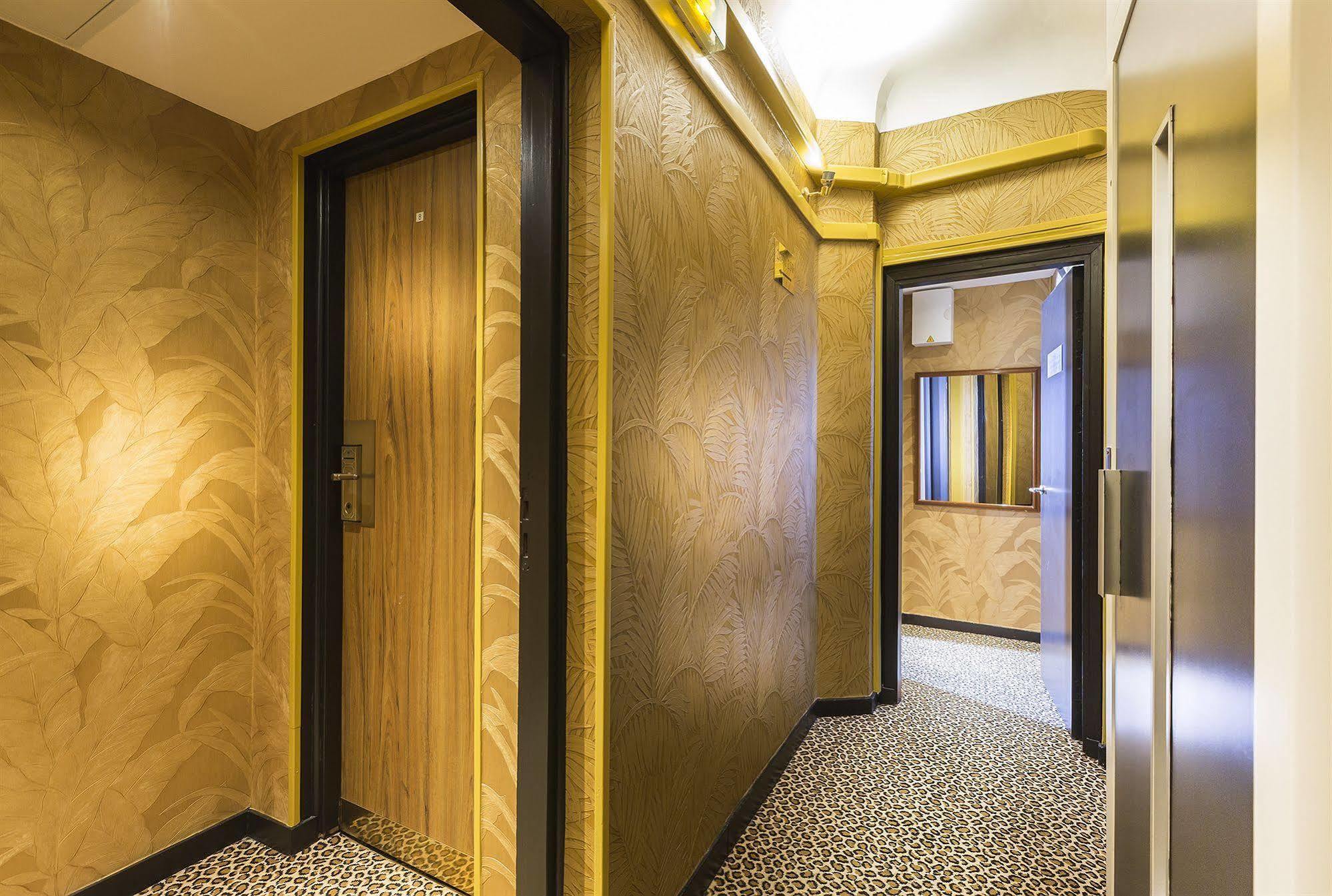 Crystal Hotel Παρίσι Εξωτερικό φωτογραφία